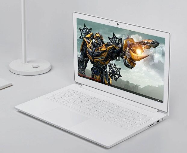 Ноутбук Xiaomi Mi Notebook Lite в белом цвете